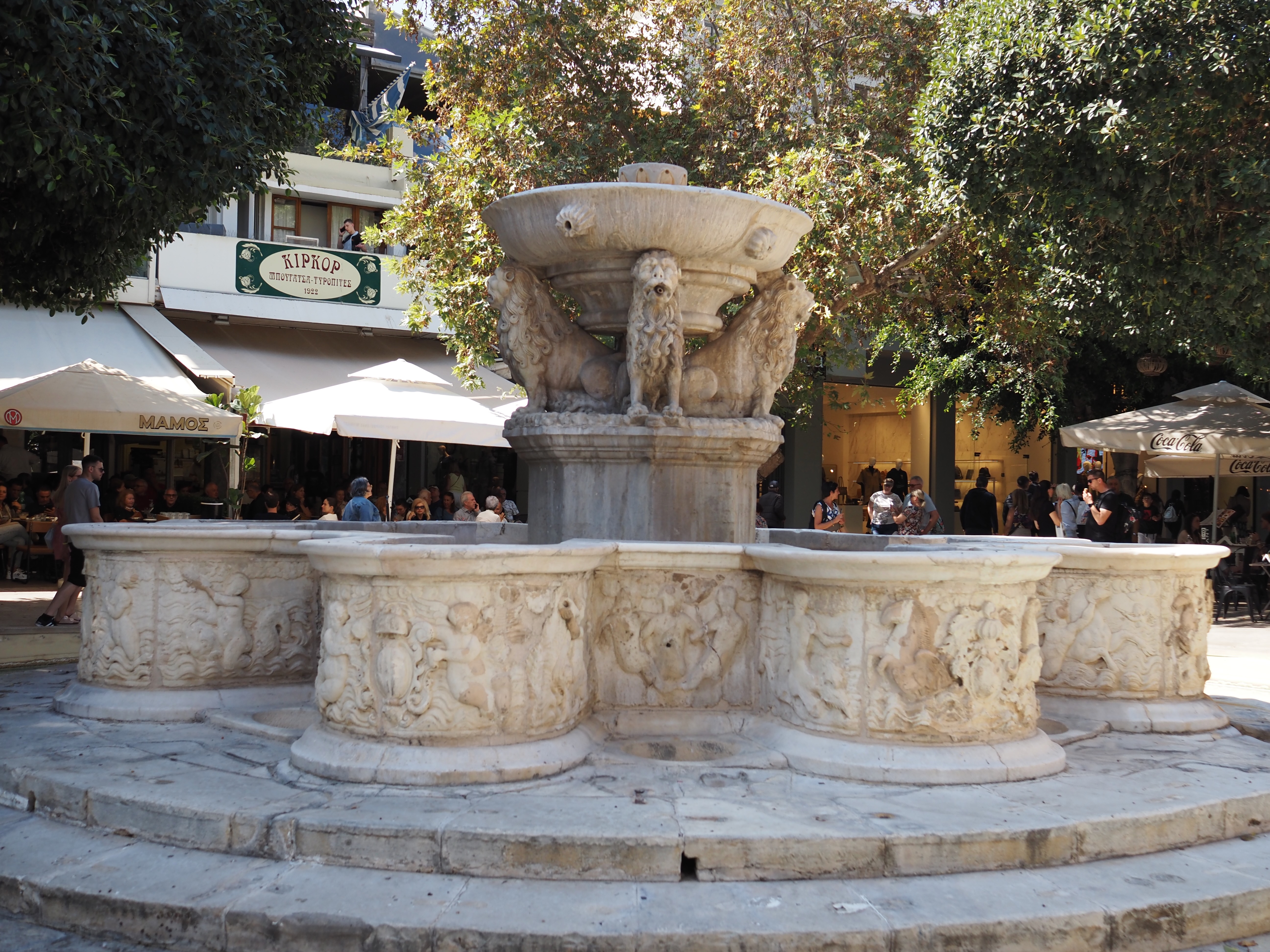 莫罗西尼狮子喷泉